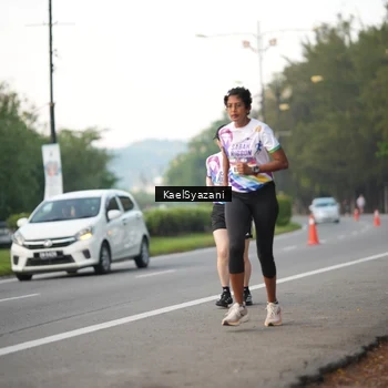 Runner Photo 6067792