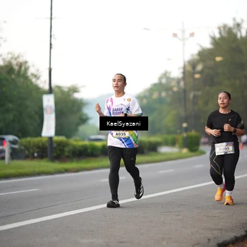 Runner Photo 6067836