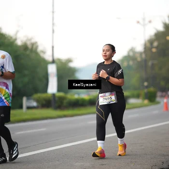 Runner Photo 6067838