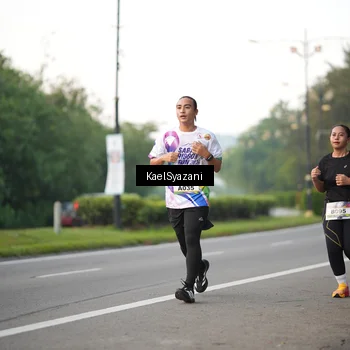 Runner Photo 6067853