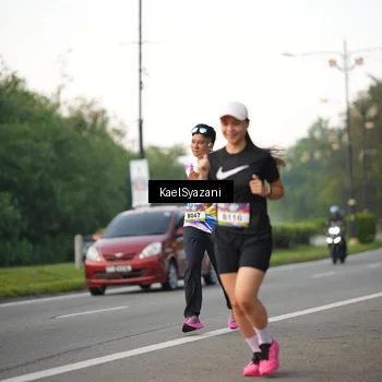 Runner Photo 6067856