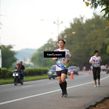 Runner Photo 6067866