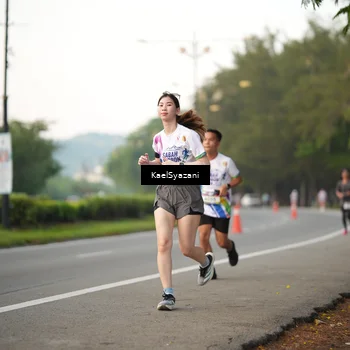 Runner Photo 6067877