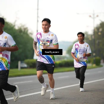 Runner Photo 6067894