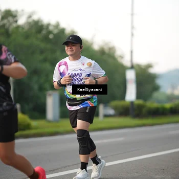 Runner Photo 6067900
