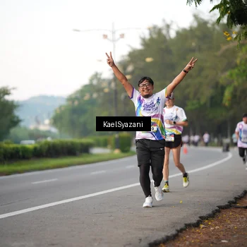 Runner Photo 6067902
