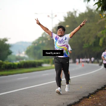 Runner Photo 6067909