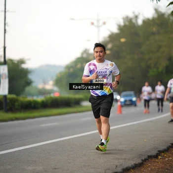 Runner Photo 6068010