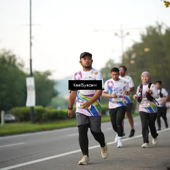 Runner Photo 6068021