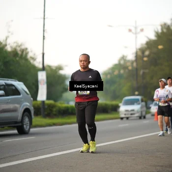Runner Photo 6068036