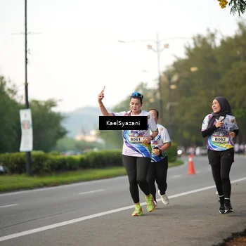 Runner Photo 6068048