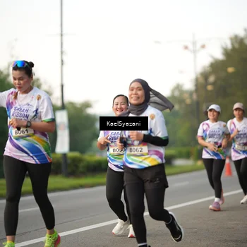 Runner Photo 6068050