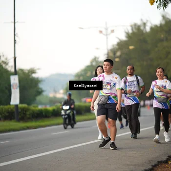 Runner Photo 6068052