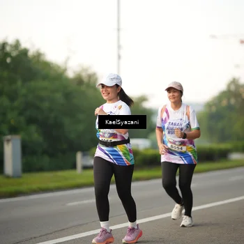Runner Photo 6068057