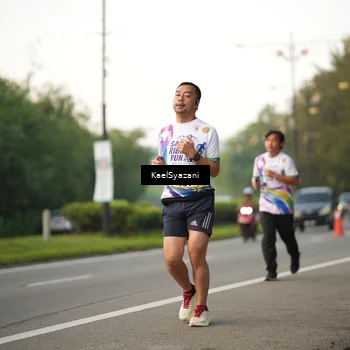 Runner Photo 6068059