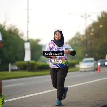 Runner Photo 6068083