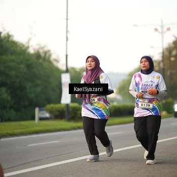Runner Photo 6068102