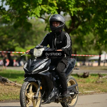 Runner Photo 6068103