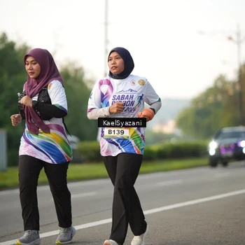 Runner Photo 6068105