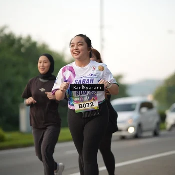 Runner Photo 6068124