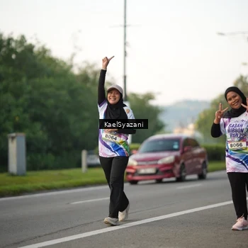 Runner Photo 6068137
