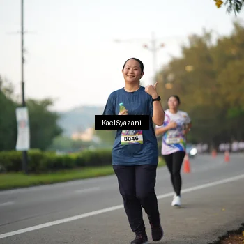 Runner Photo 6068148