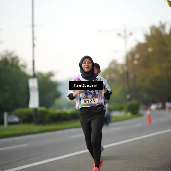 Runner Photo 6068151