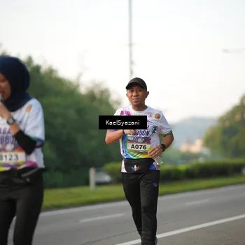 Runner Photo 6068153