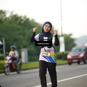 Runner Photo 6068176