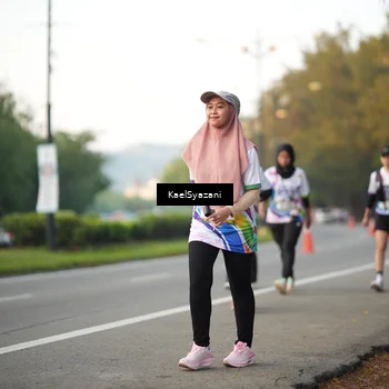 Runner Photo 6068190