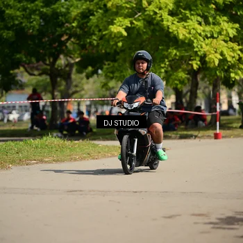 Runner Photo 6069038