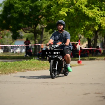 Runner Photo 6069040
