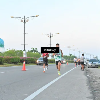 Runner Photo 6069210
