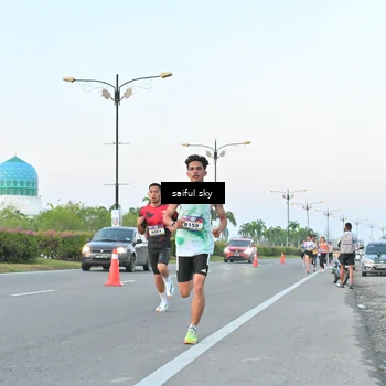 Runner Photo 6069216