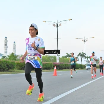 Runner Photo 6069230