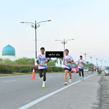 Runner Photo 6069311