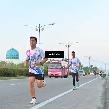 Runner Photo 6069319