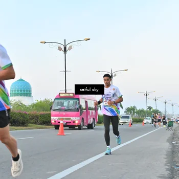 Runner Photo 6069330
