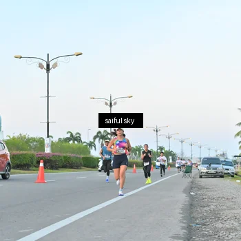 Runner Photo 6069340