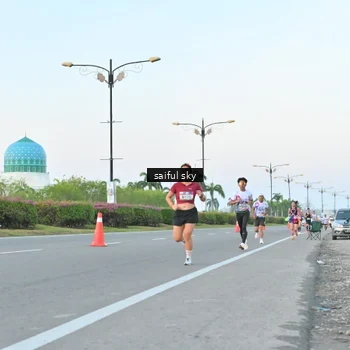 Runner Photo 6069425