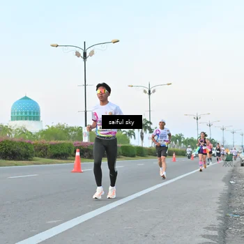 Runner Photo 6069443