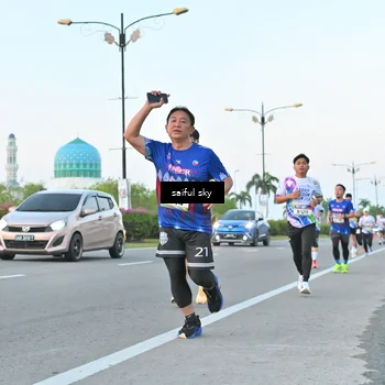 Runner Photo 6069683