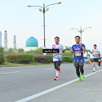 Runner Photo 6069696