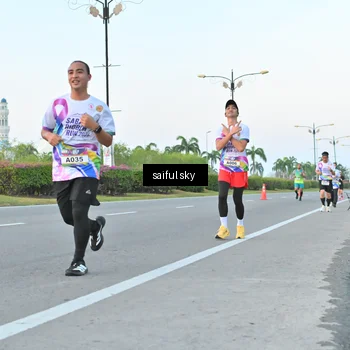 Runner Photo 6069786