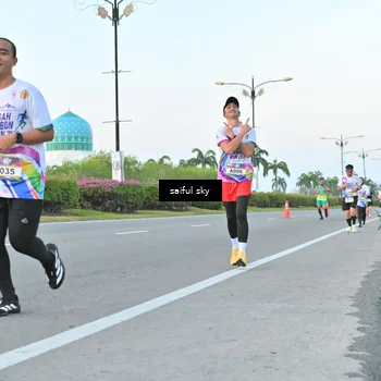 Runner Photo 6069790