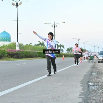 Runner Photo 6069812