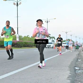 Runner Photo 6069836