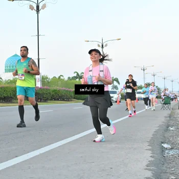 Runner Photo 6069839