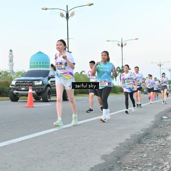 Runner Photo 6069851