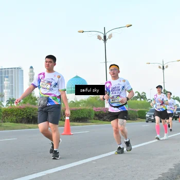 Runner Photo 6069869